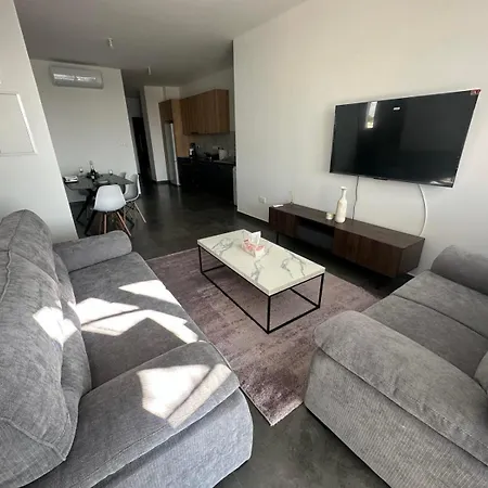 Apartament Luxurious Two Bedroom *
